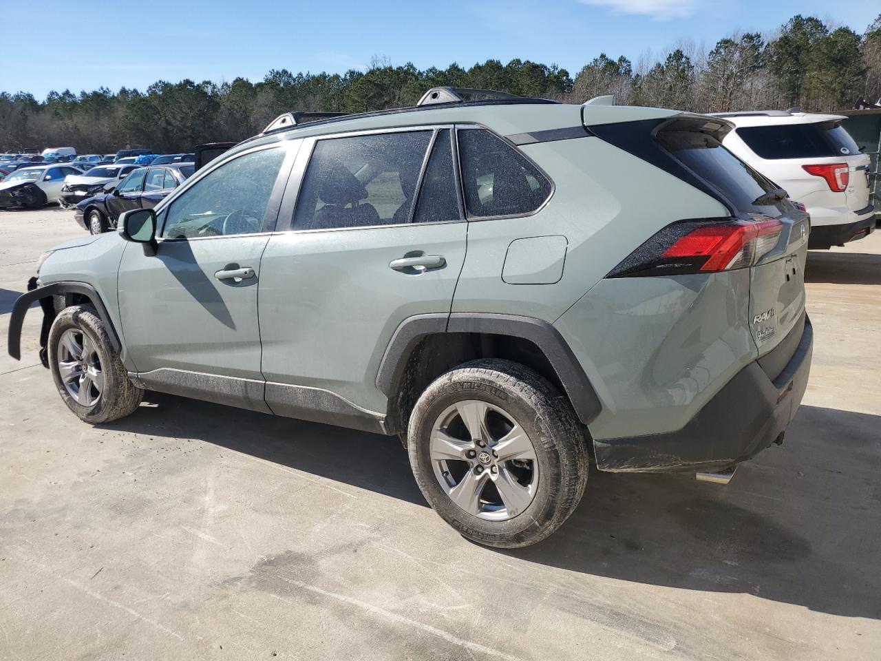 2022 TOYOTA RAV4 XLE - Image 2