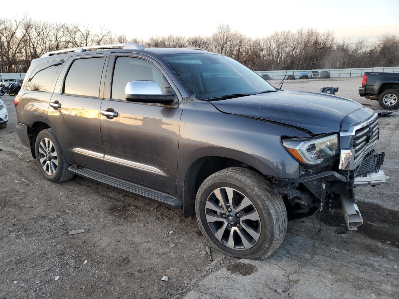 2020 TOYOTA SEQUOIA LI - Фото 4