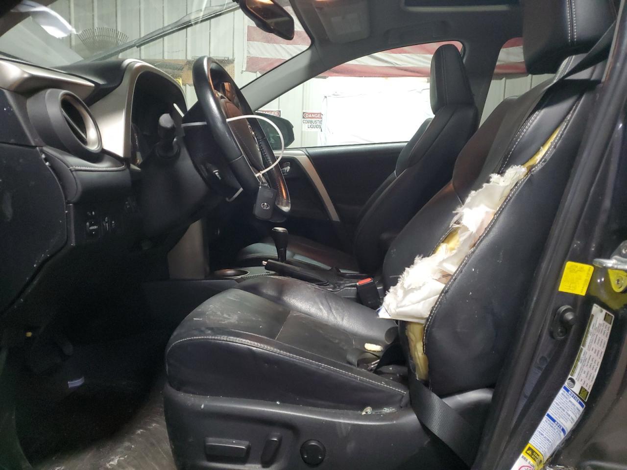 2015 TOYOTA RAV4 LIMIT - Image 7