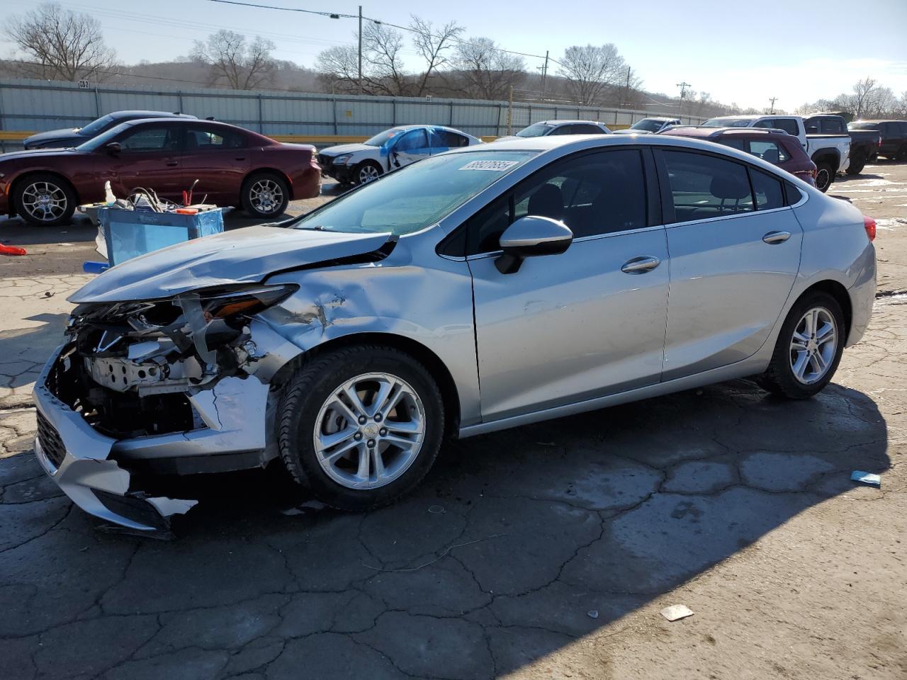 2017 CHEVROLET CRUZE LT