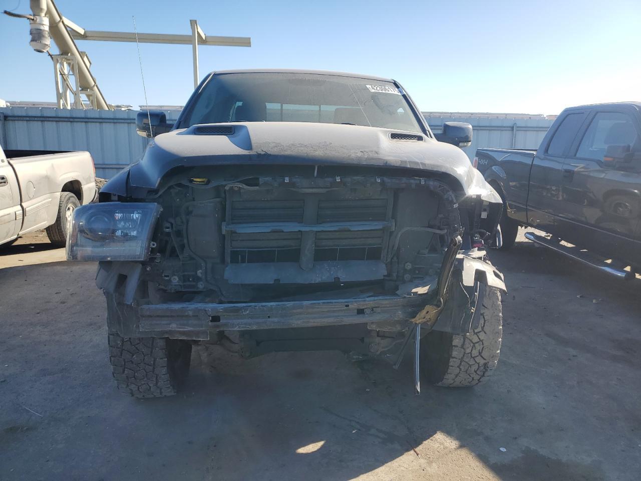 2015 RAM 1500 SPORT - Image 5