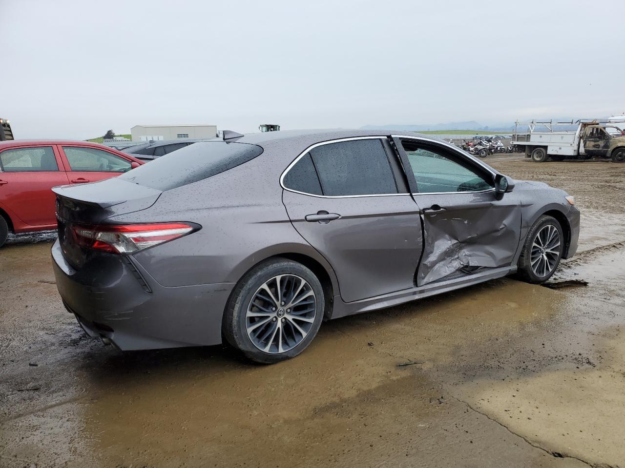 2019 TOYOTA CAMRY L - Image 3