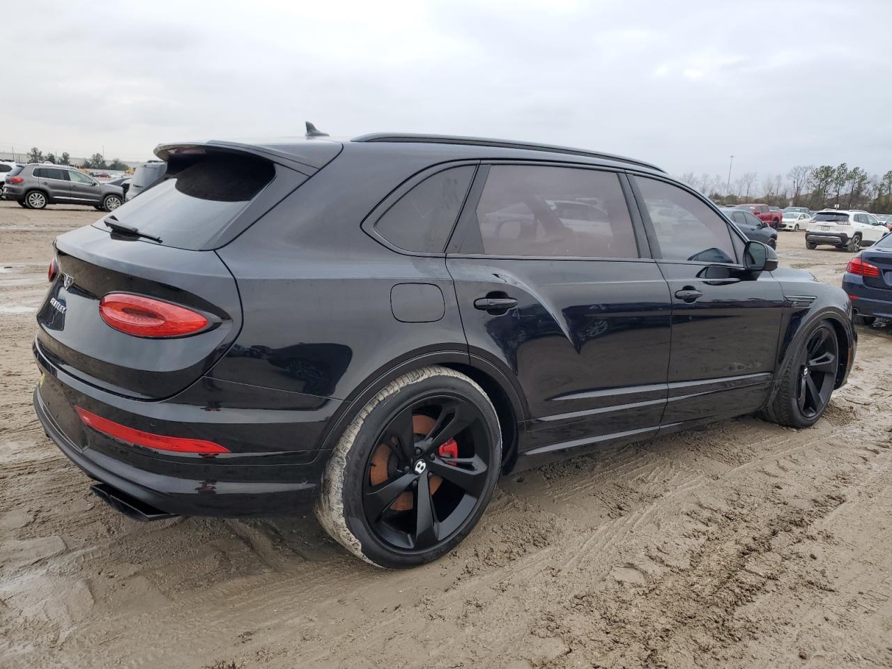 2023 BENTLEY BENTAYGA - Image 3