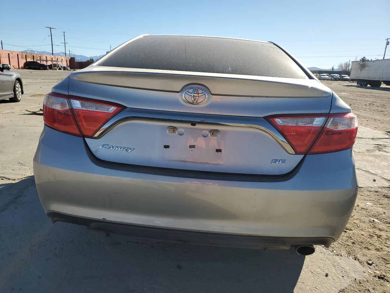2016 TOYOTA CAMRY LE - Image 6