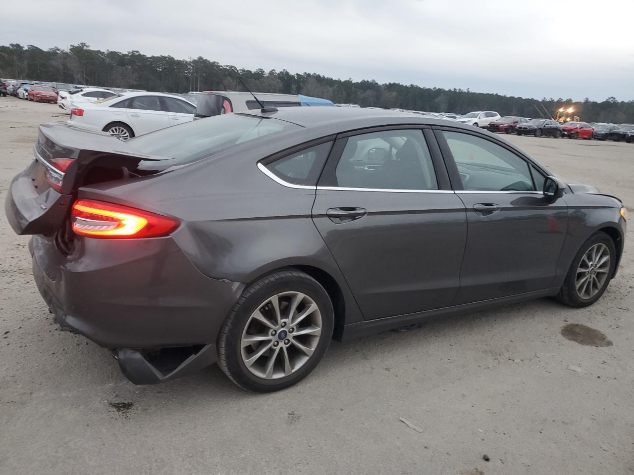 2017 FORD FUSION SE - Фото 3