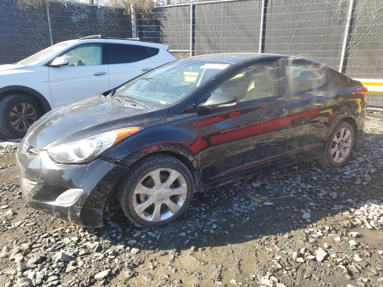 2013 HYUNDAI ELANTRA GL