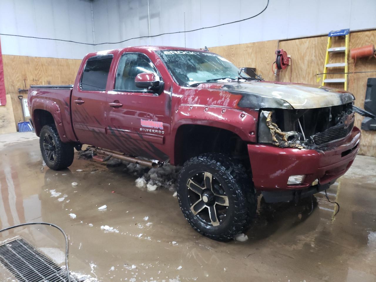 2013 CHEVROLET SILVERADO - Фото 4