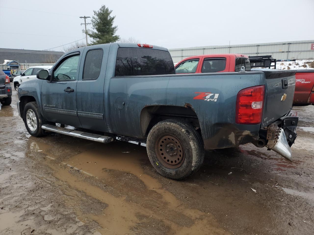 2012 CHEVROLET SILVERADO - Image 2