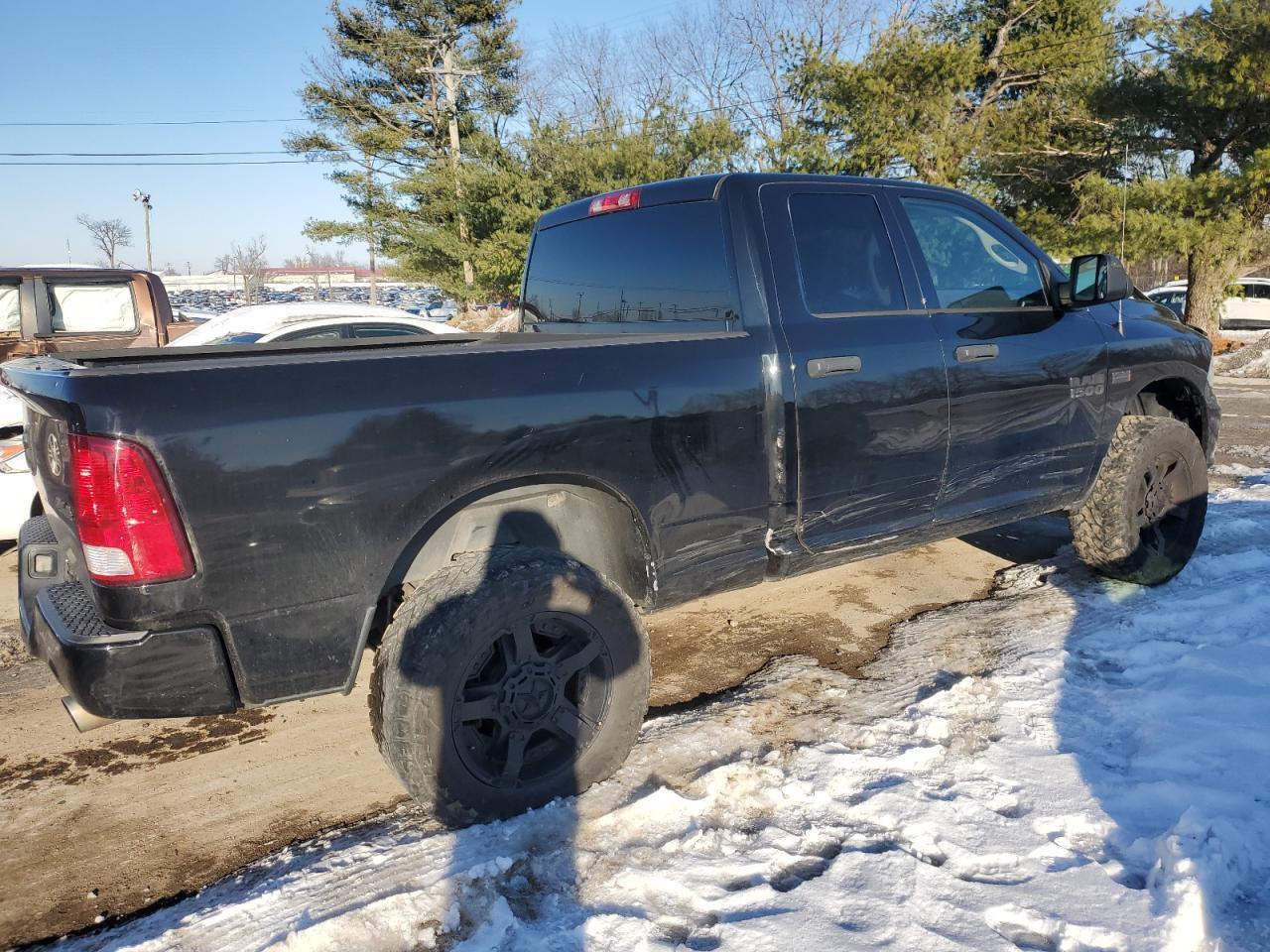 2014 RAM 1500 ST - Image 3