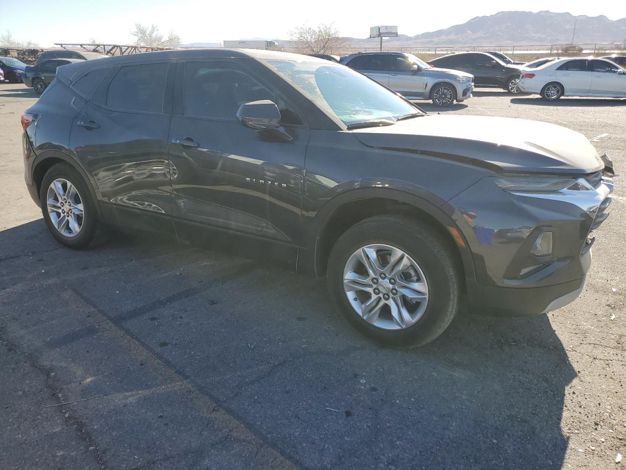 2022 CHEVROLET BLAZER 2LT - Фото 4