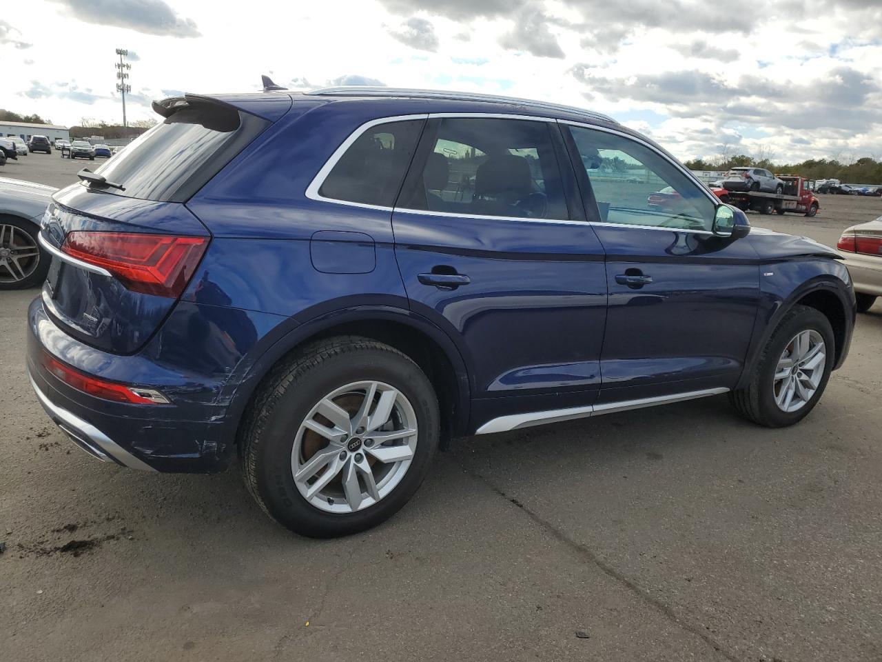 2022 AUDI Q5 PREMIUM - Фото 3