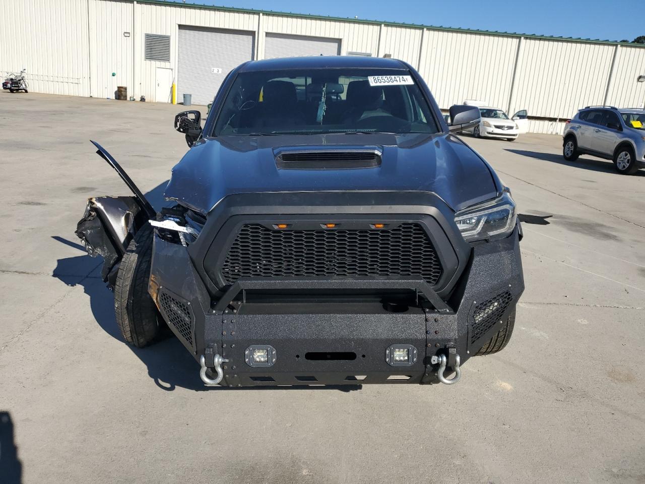 2017 TOYOTA TACOMA DOU - Фото 5