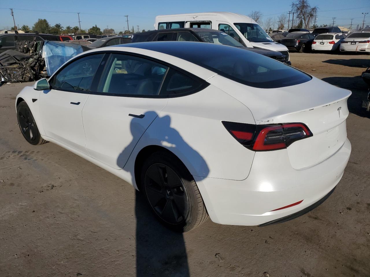2023 TESLA MODEL 3 - Фото 2