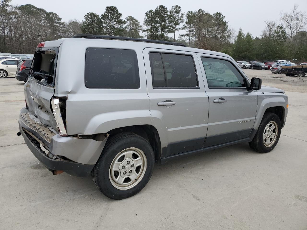 2015 JEEP PATRIOT SP - Фото 3