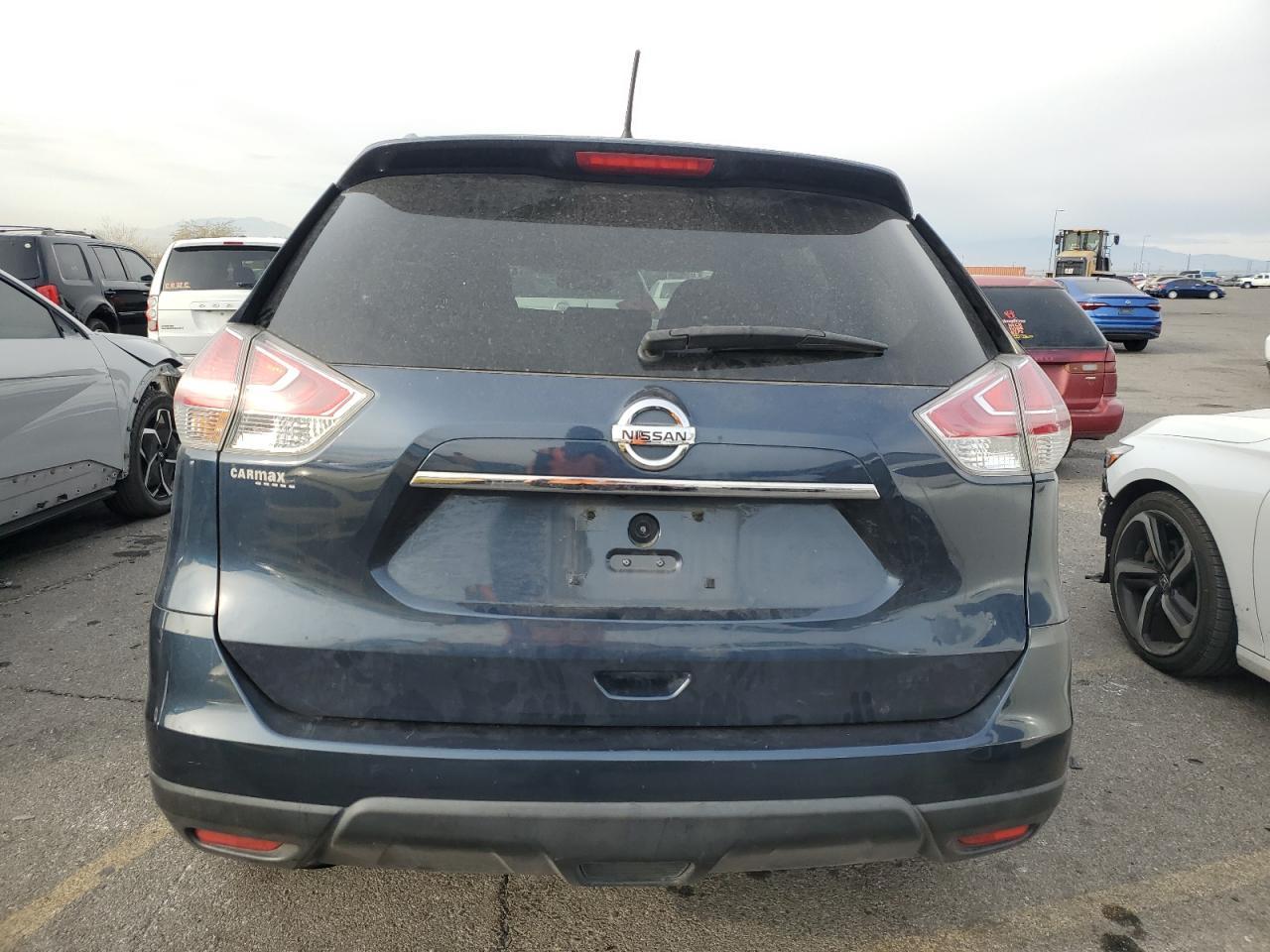 2015 NISSAN ROGUE S - Фото 6