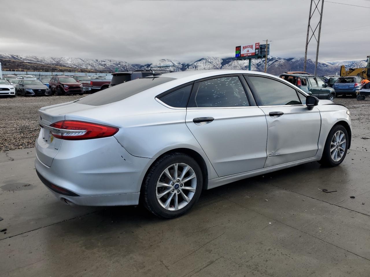 2017 FORD FUSION SE - Фото 3