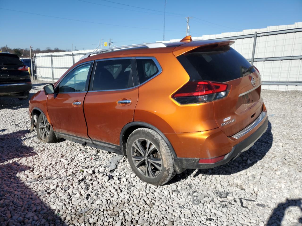 2018 NISSAN ROGUE S - Image 2