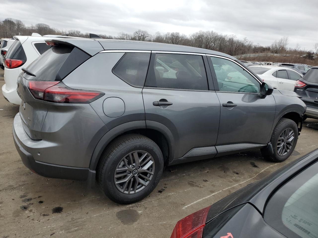 2024 NISSAN ROGUE S - Image 3