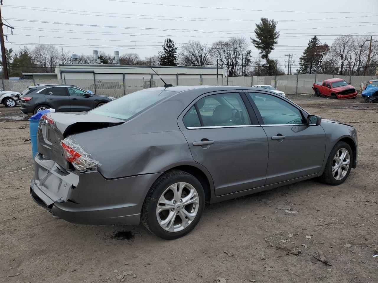 2012 FORD FUSION SE - Image 3
