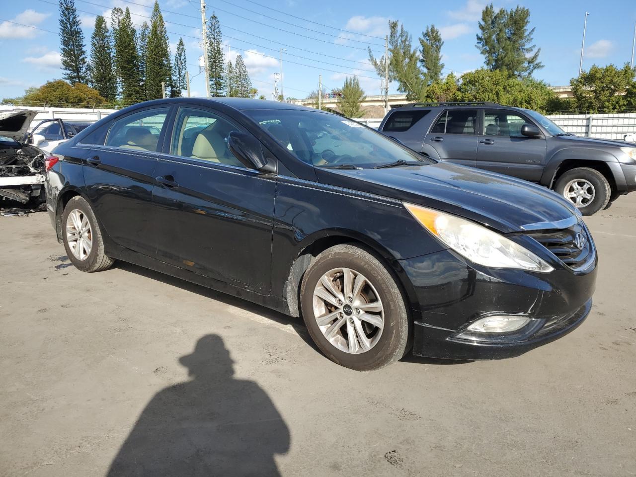 2013 HYUNDAI SONATA GLS - Image 4