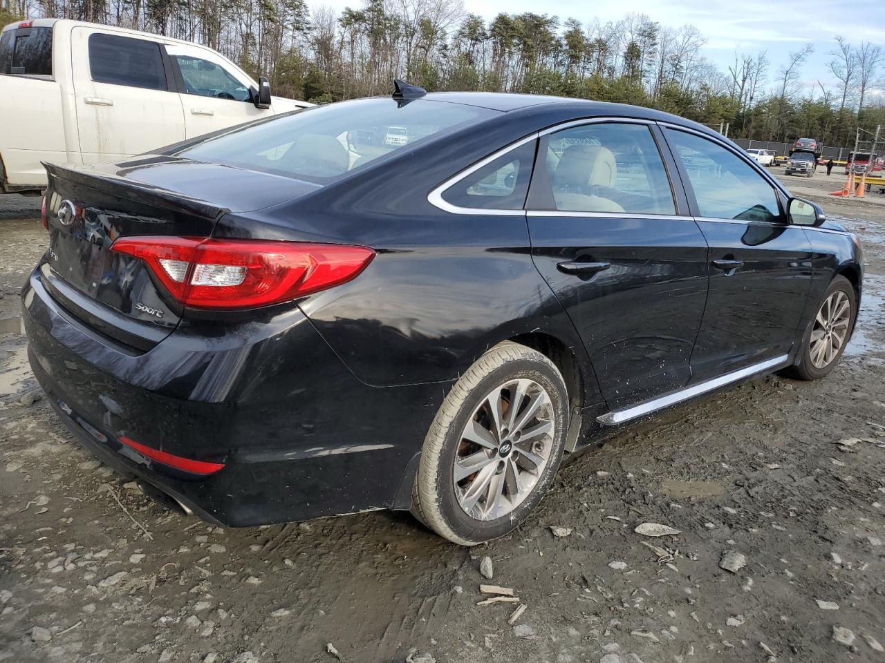 2017 HYUNDAI SONATA SPO - Image 3