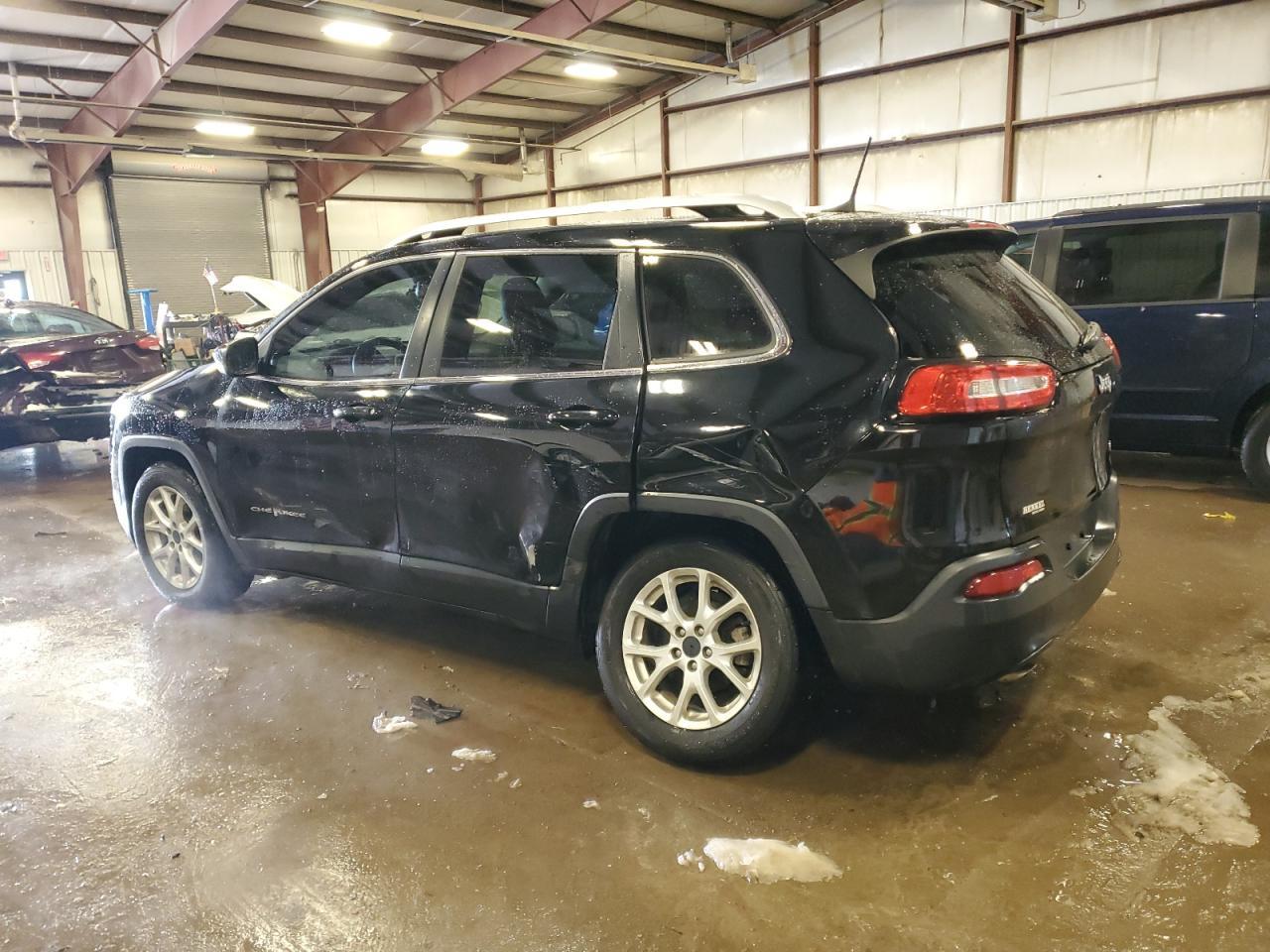 2017 JEEP CHEROKEE L - Image 2