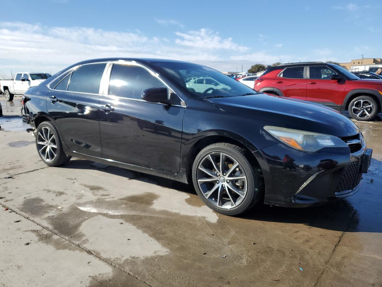 2016 TOYOTA CAMRY LE - Image 4