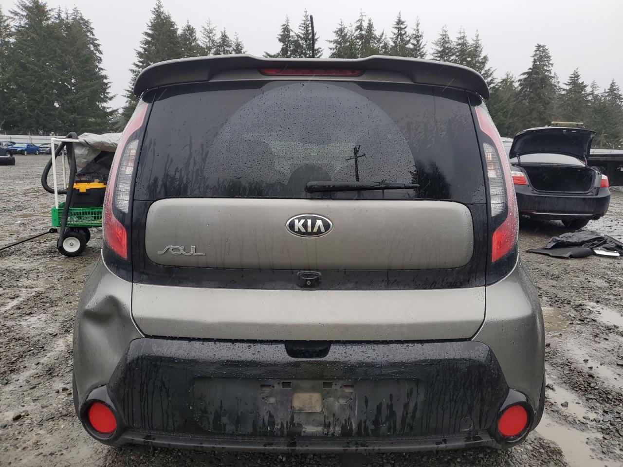 2016 KIA SOUL + - Image 6