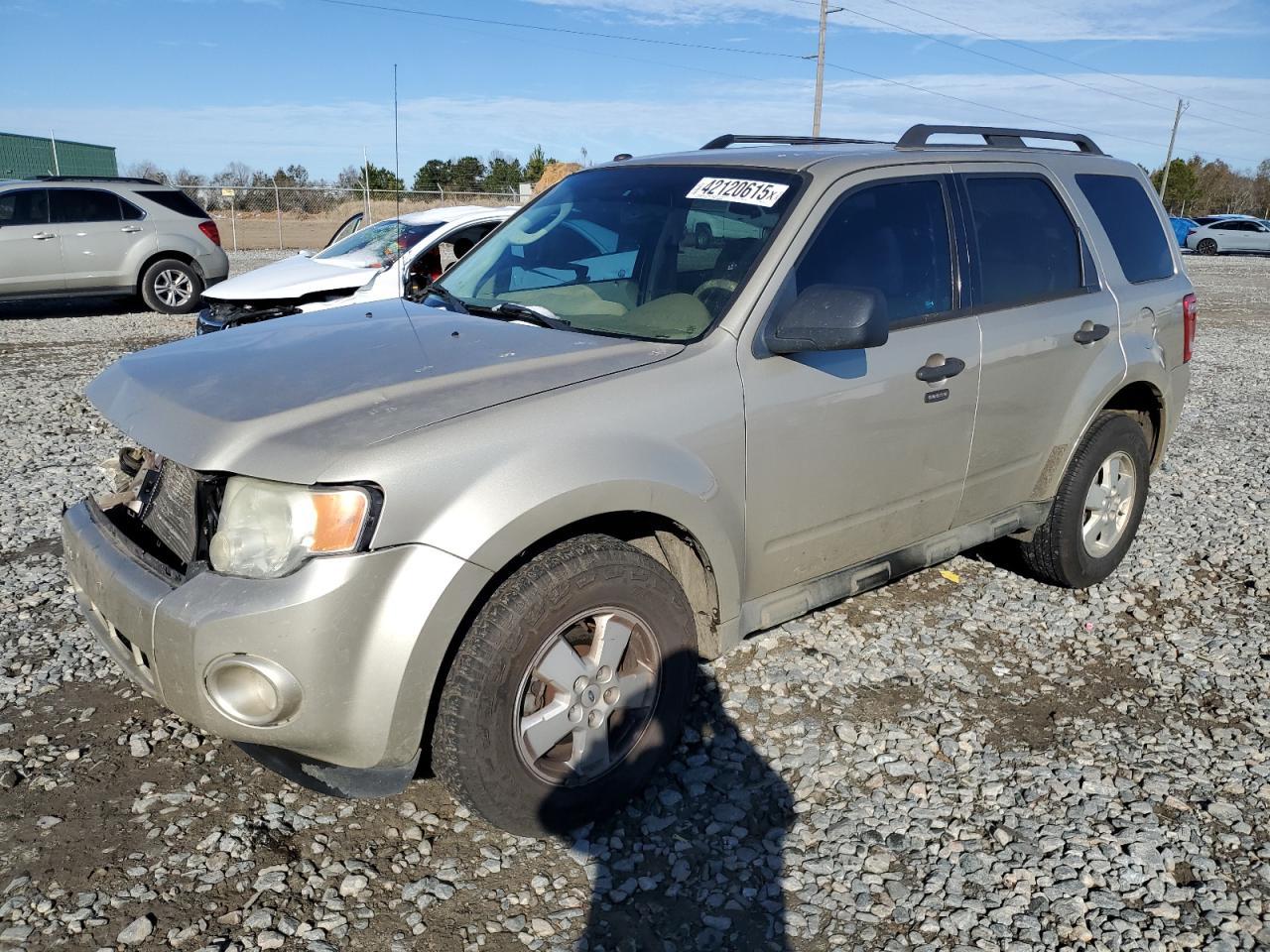 2010 FORD ESCAPE XLT
