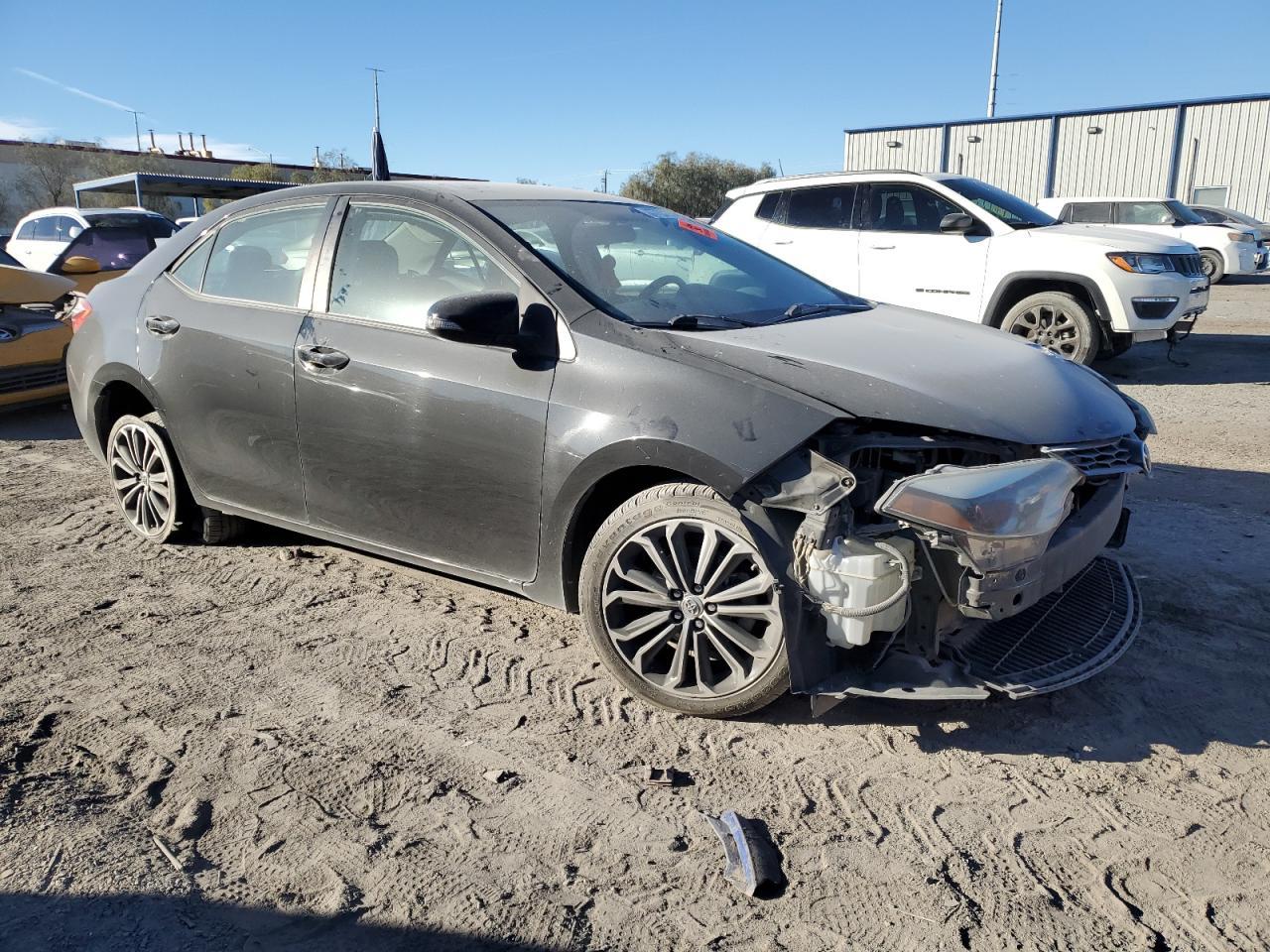 2014 TOYOTA COROLLA L - Image 4