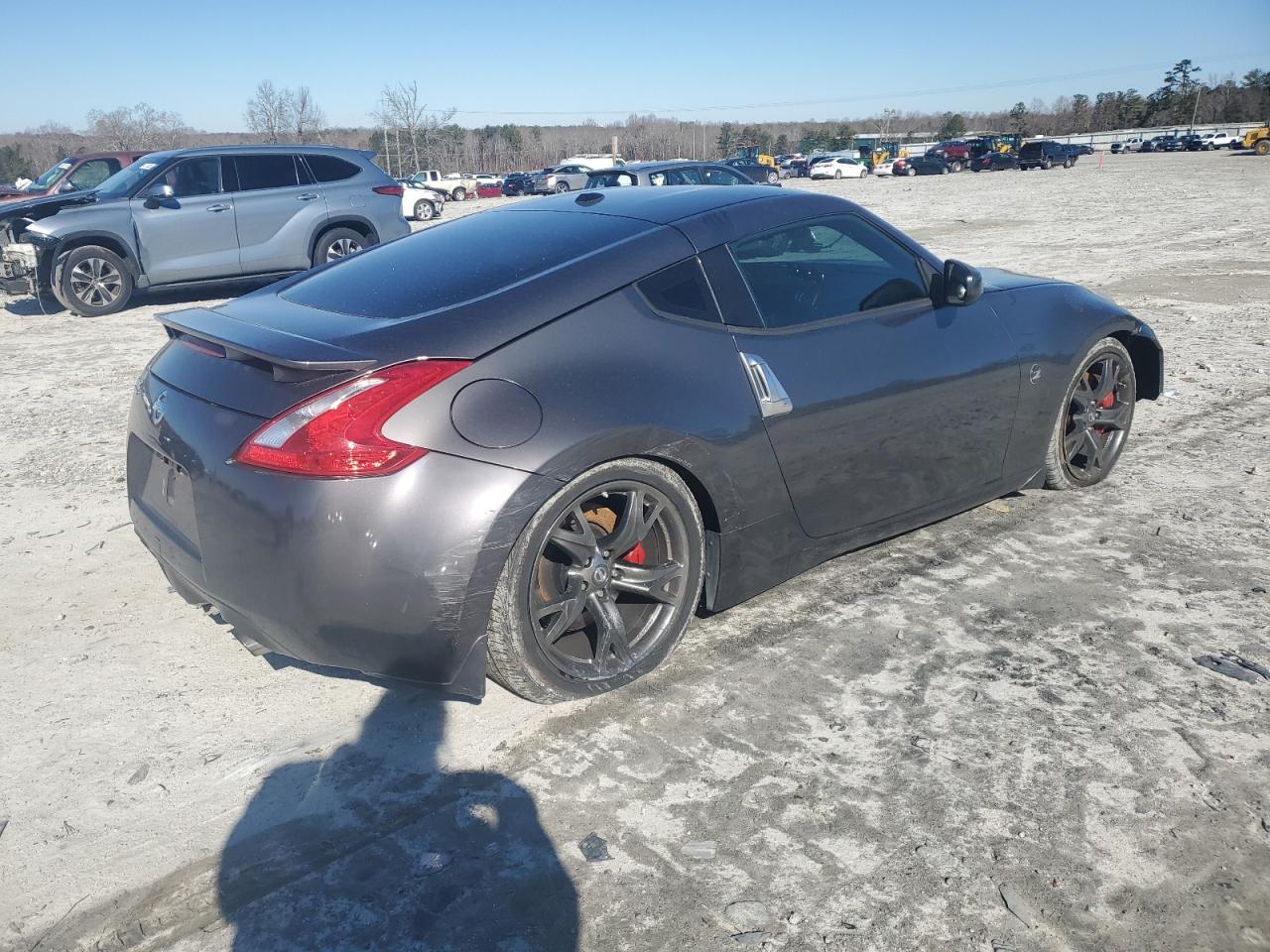 2010 NISSAN 370Z - Фото 3