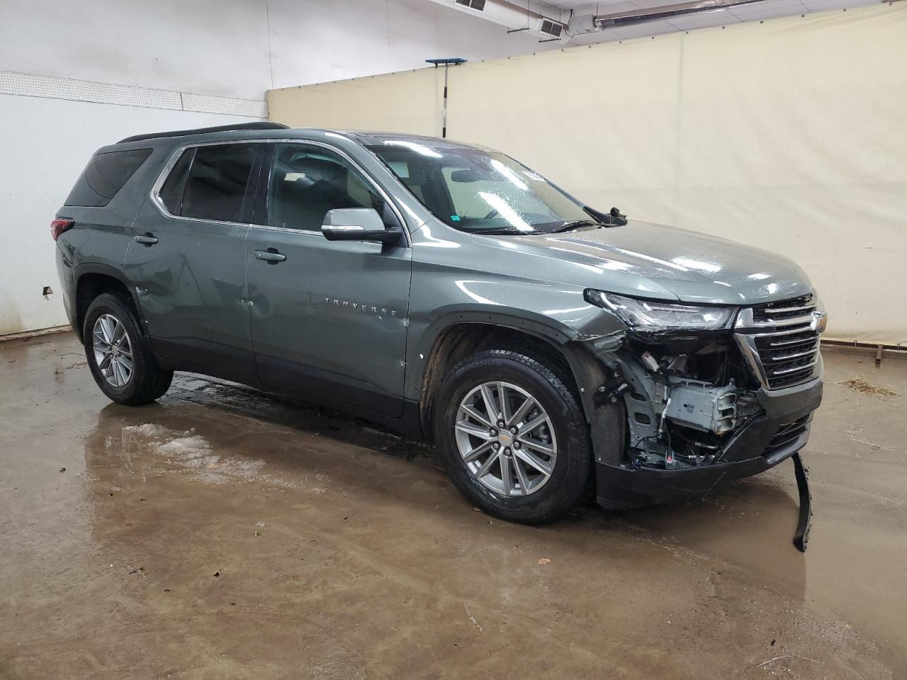 2023 CHEVROLET TRAVERSE L - Фото 4