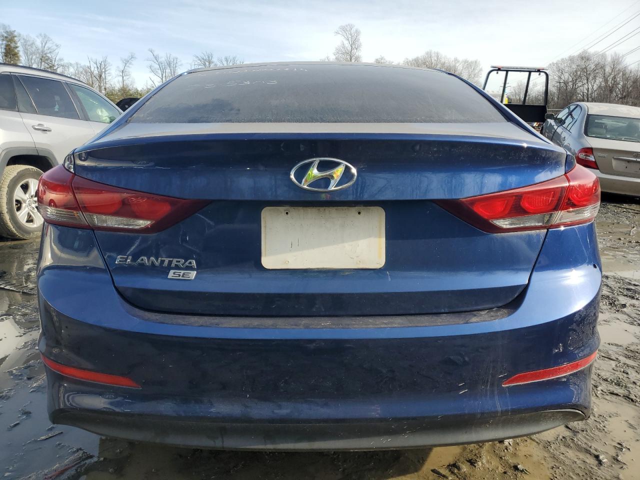 2018 HYUNDAI ELANTRA SE - Фото 6