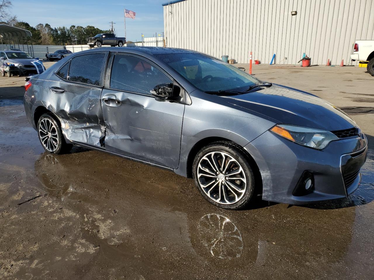 2015 TOYOTA COROLLA L - Фото 4