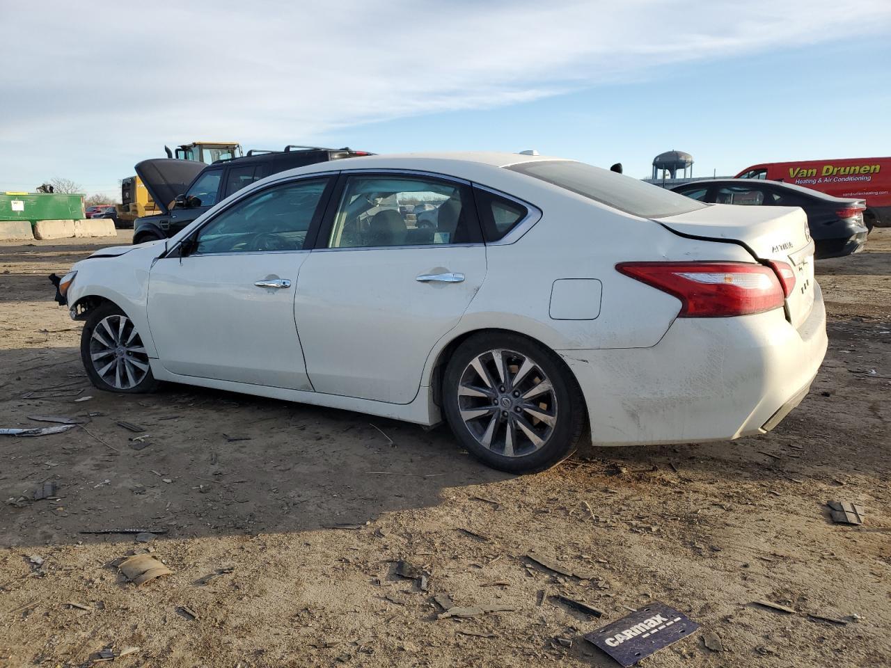2017 NISSAN ALTIMA 2.5 - Фото 2