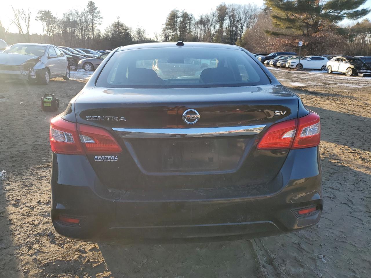 2018 NISSAN SENTRA S - Фото 6