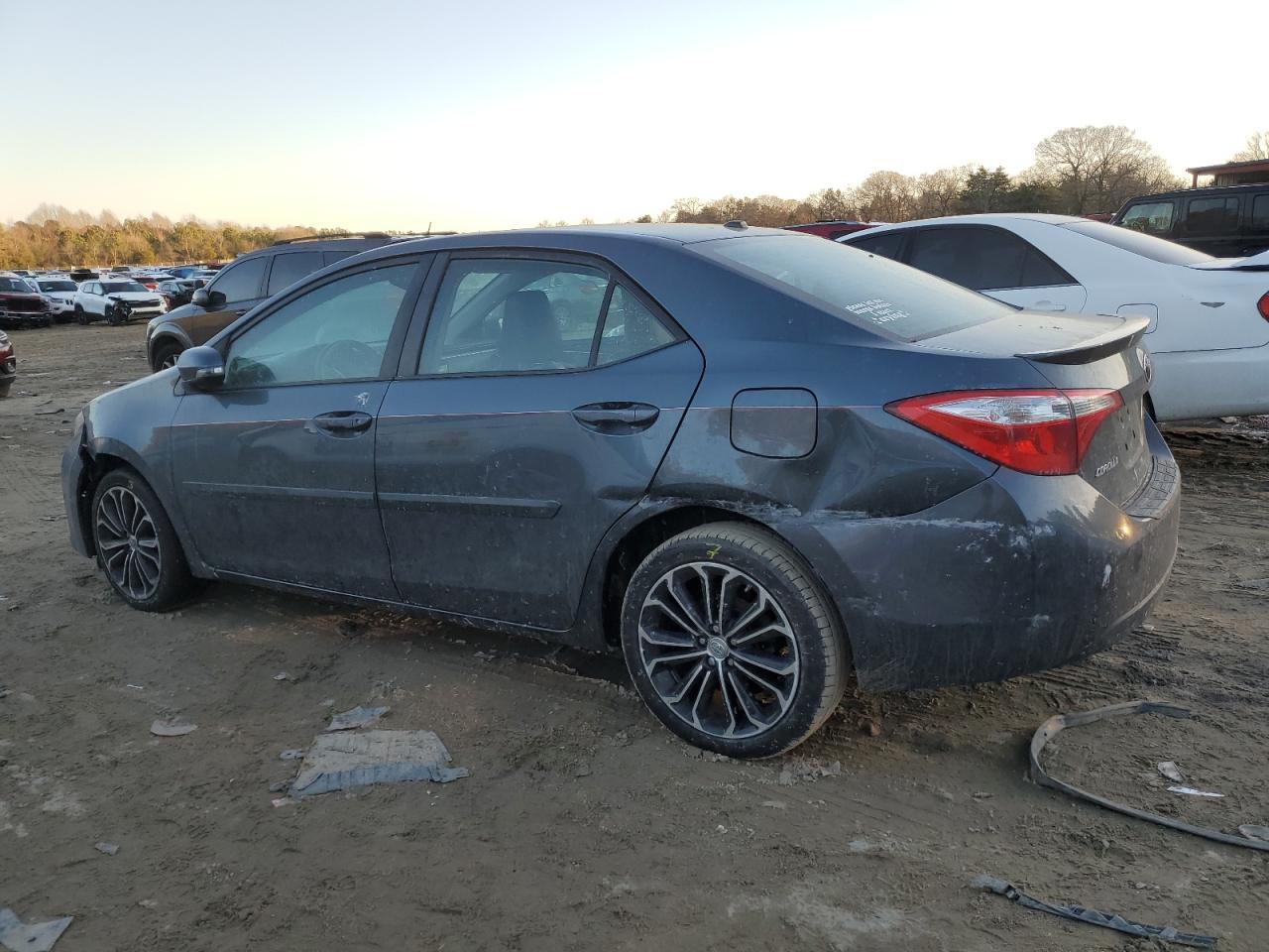 2015 TOYOTA COROLLA L - Image 2