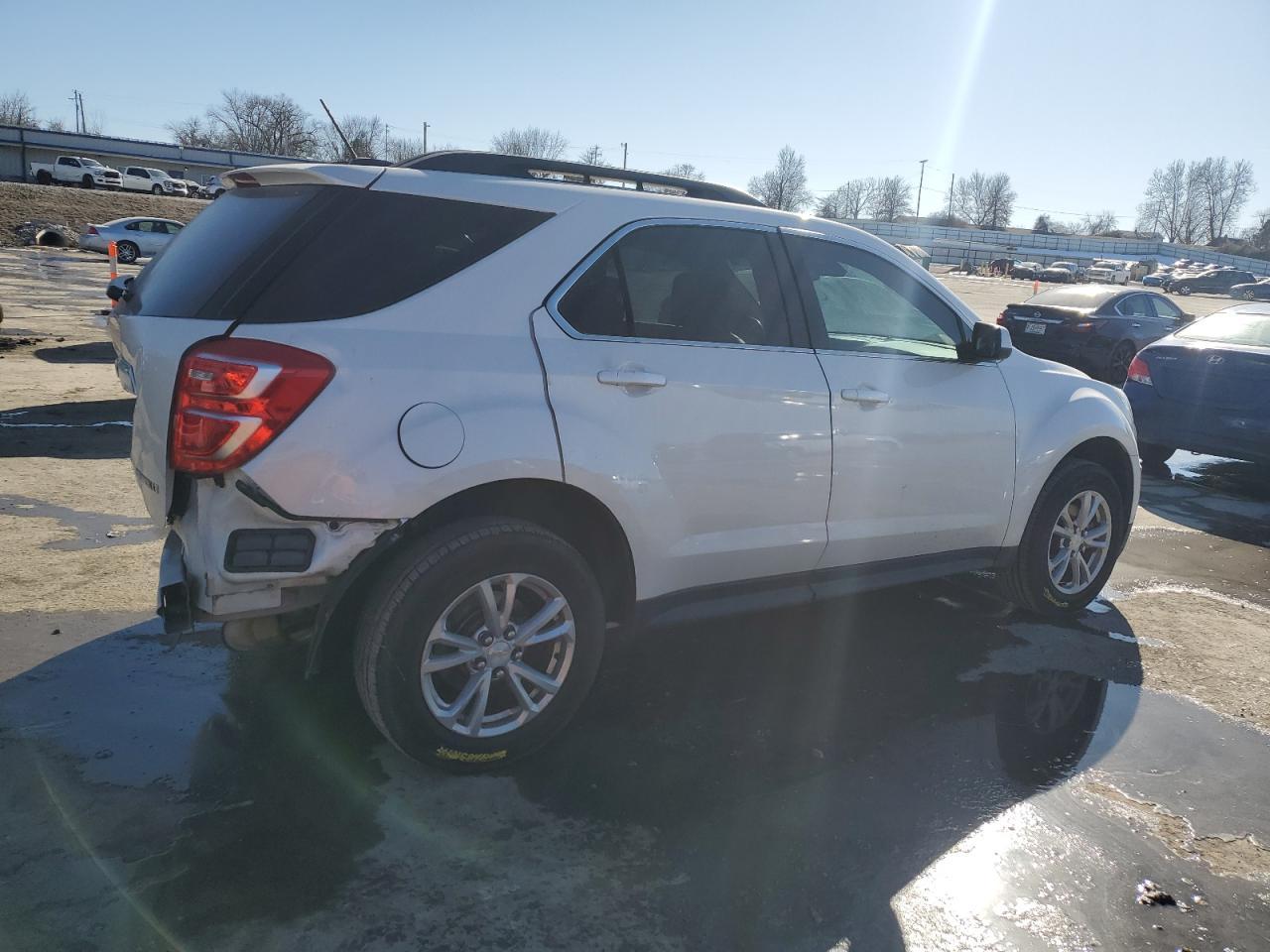 2016 CHEVROLET EQUINOX LT - Image 3