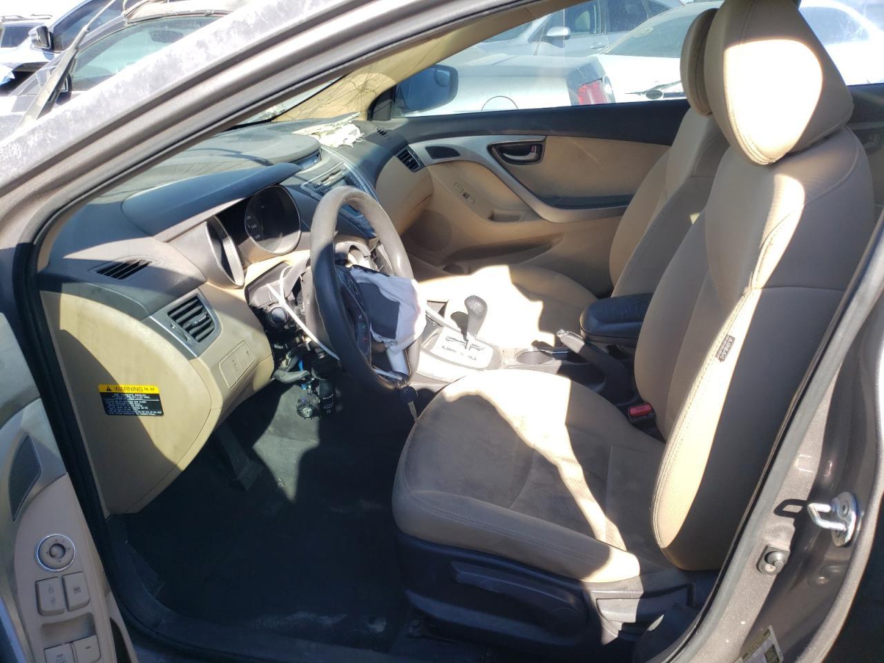 2011 HYUNDAI ELANTRA GL - Image 7