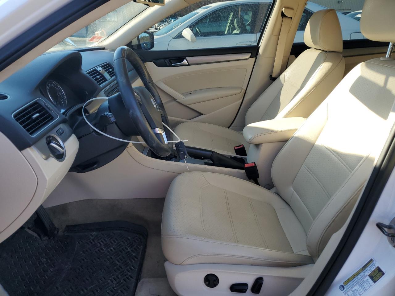 2014 VOLKSWAGEN PASSAT SE - Фото 7