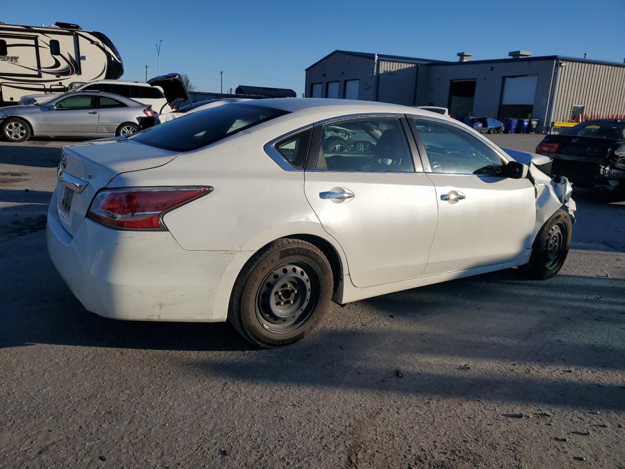 2015 NISSAN ALTIMA 2.5 - Фото 3