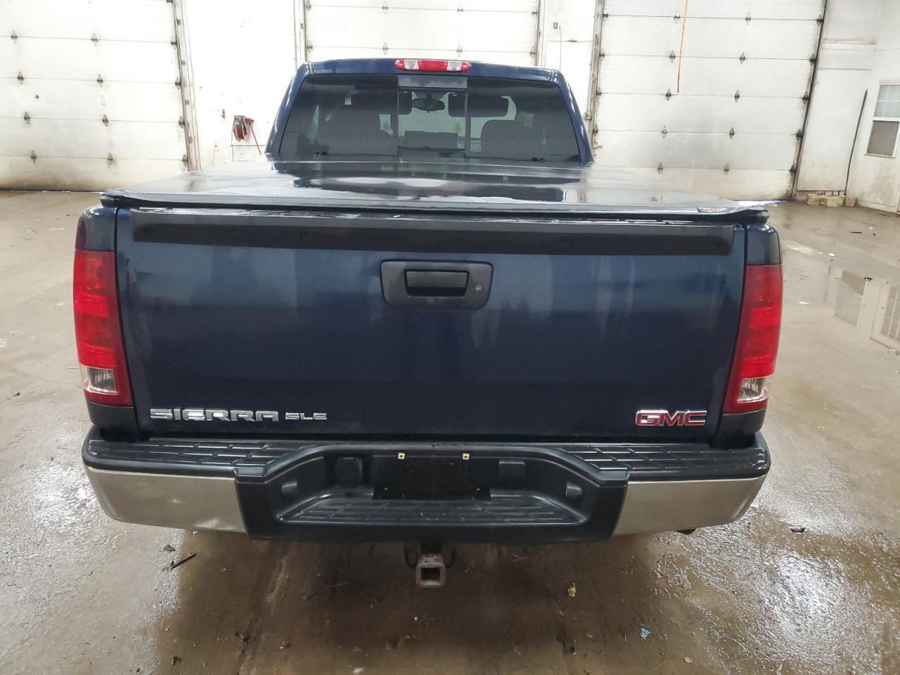 2011 GMC SIERRA K15 - Фото 6