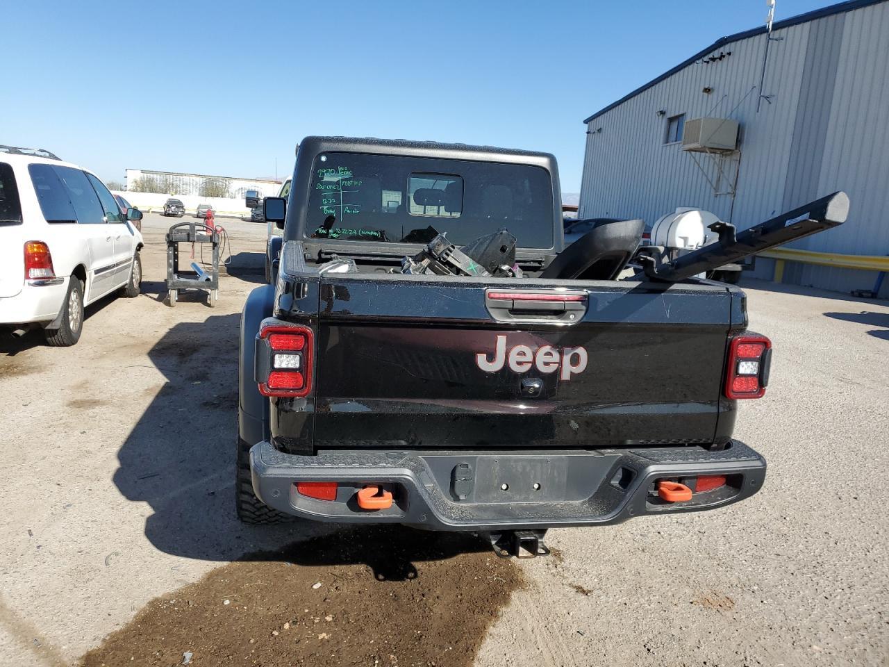 2020 JEEP GLADIATOR - Image 6