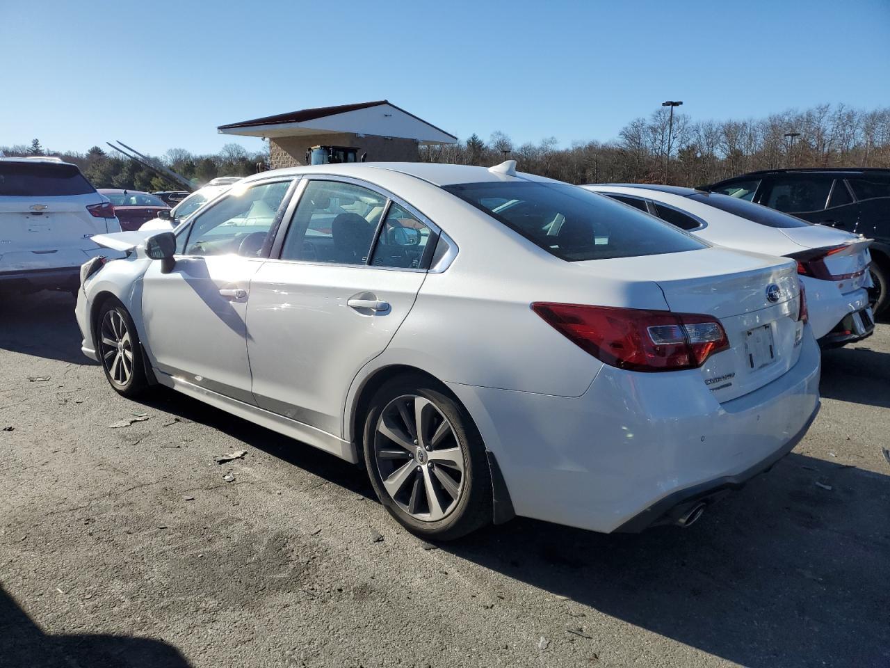 2019 SUBARU LEGACY 2.5 - Image 2