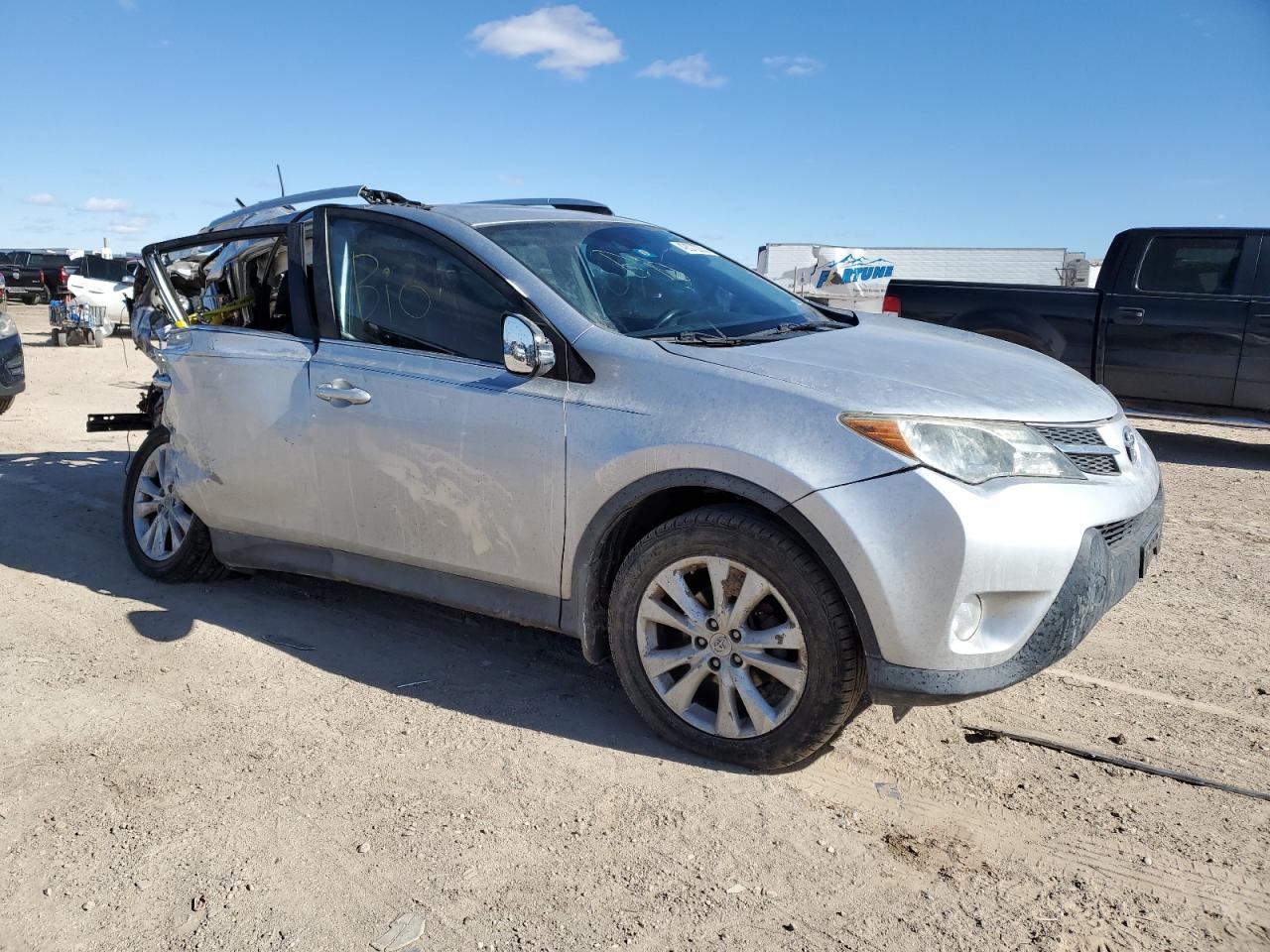 2015 TOYOTA RAV4 LIMIT - Image 4