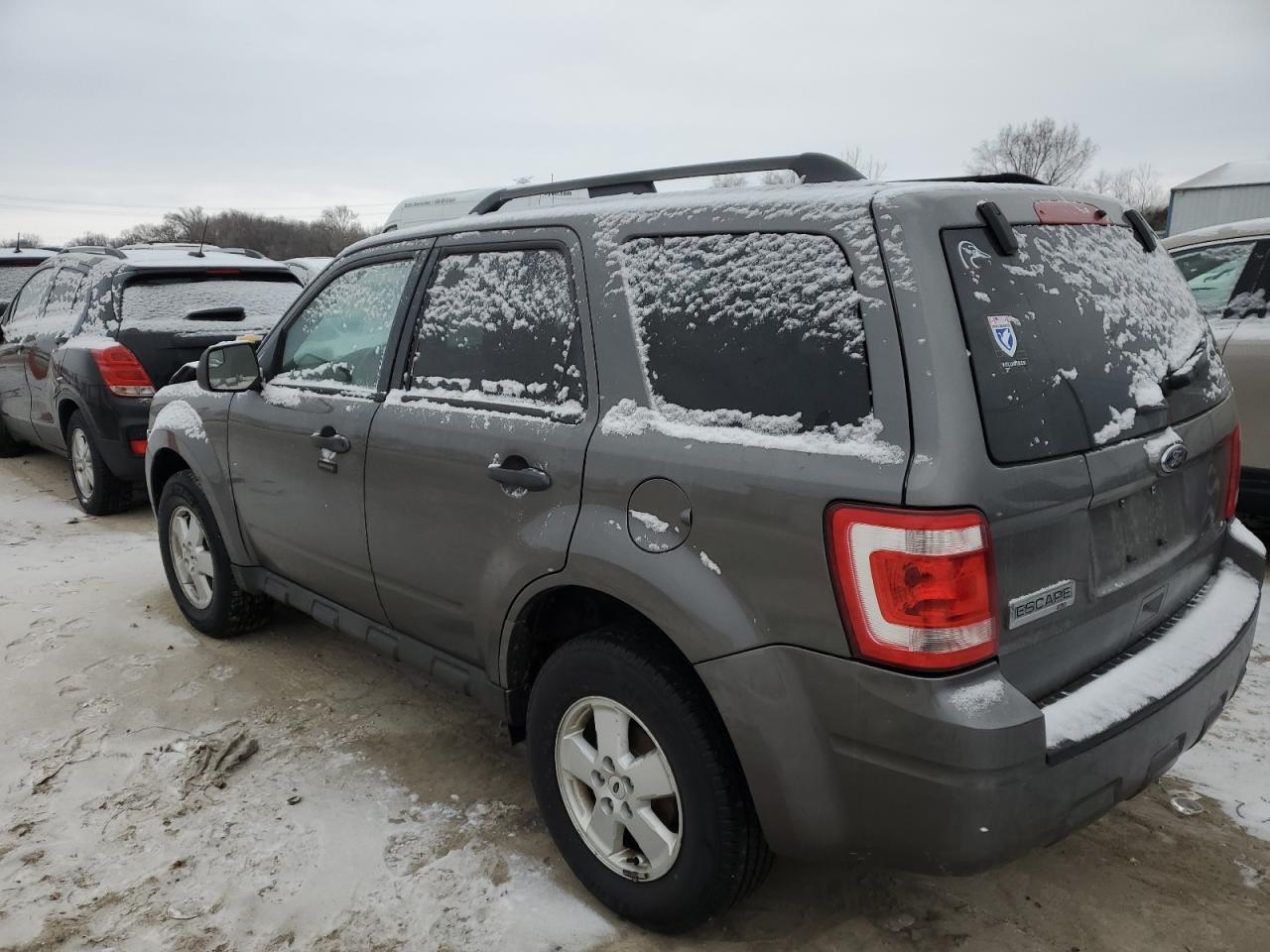 2012 FORD ESCAPE XLT - Фото 2