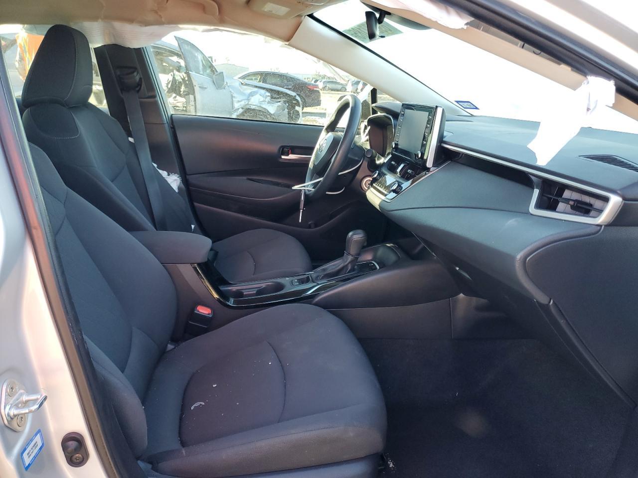 2020 TOYOTA COROLLA LE - Image 7