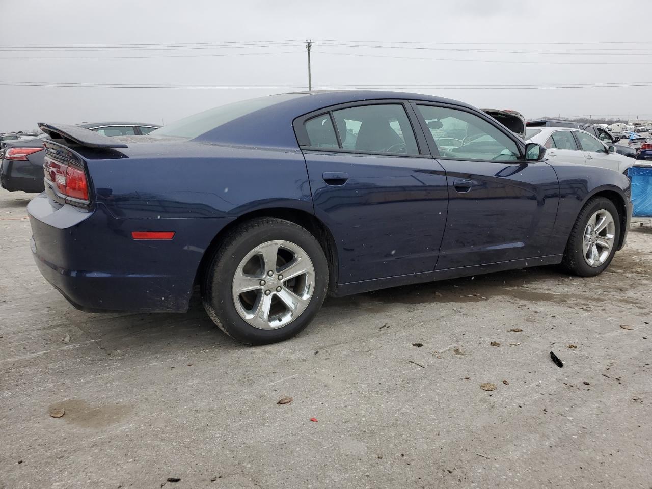 2014 DODGE CHARGER SE - Image 3