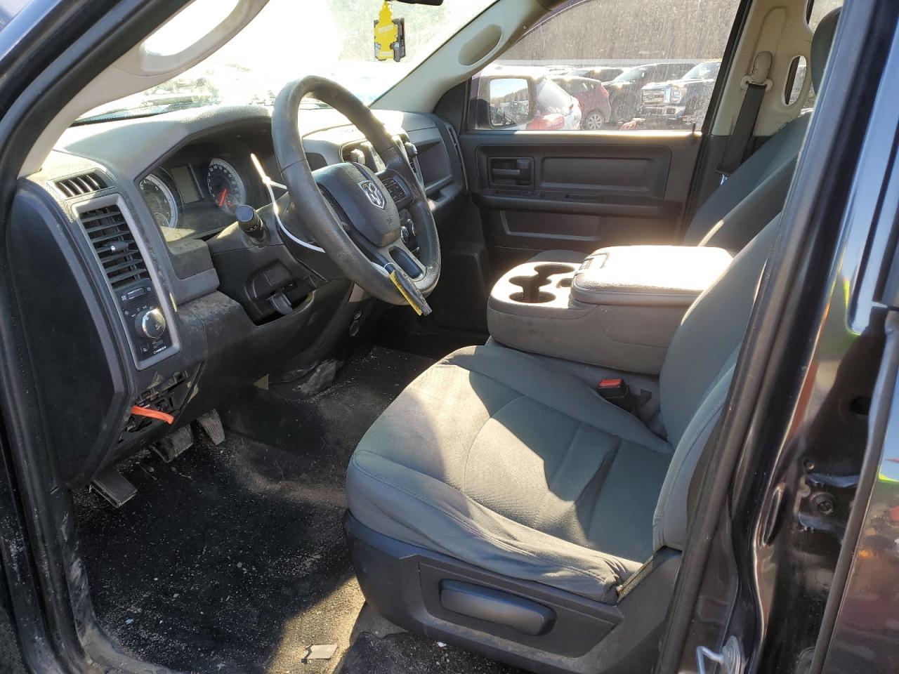 2014 RAM 1500 ST - Фото 7