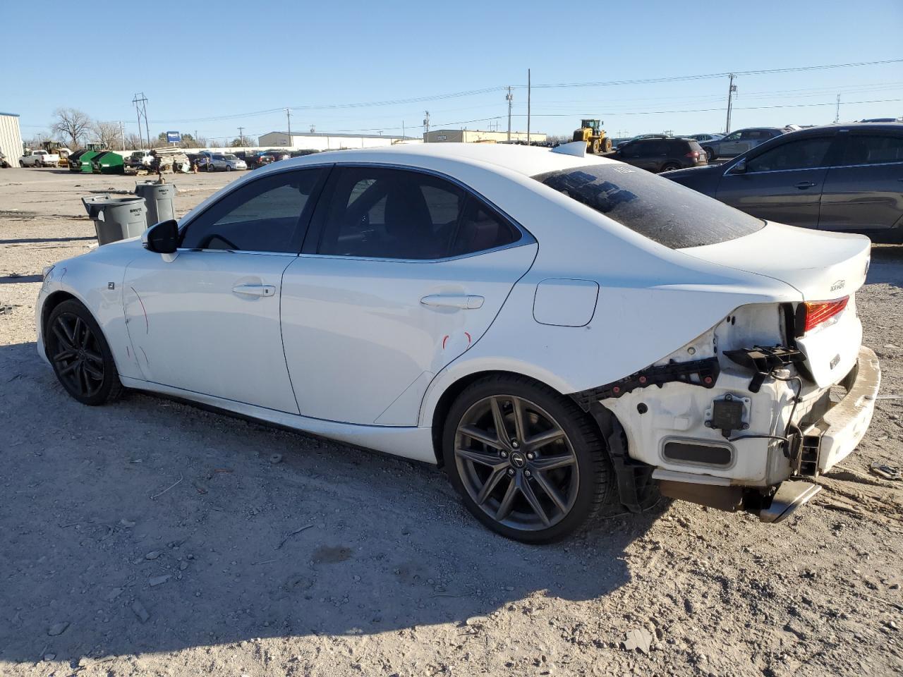 2018 LEXUS IS 300 - Фото 2